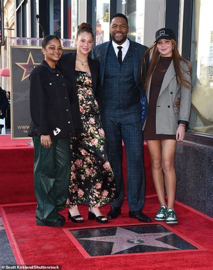 Unveiling Michael Strahan's Partner: Exclusive Insights And Revelations